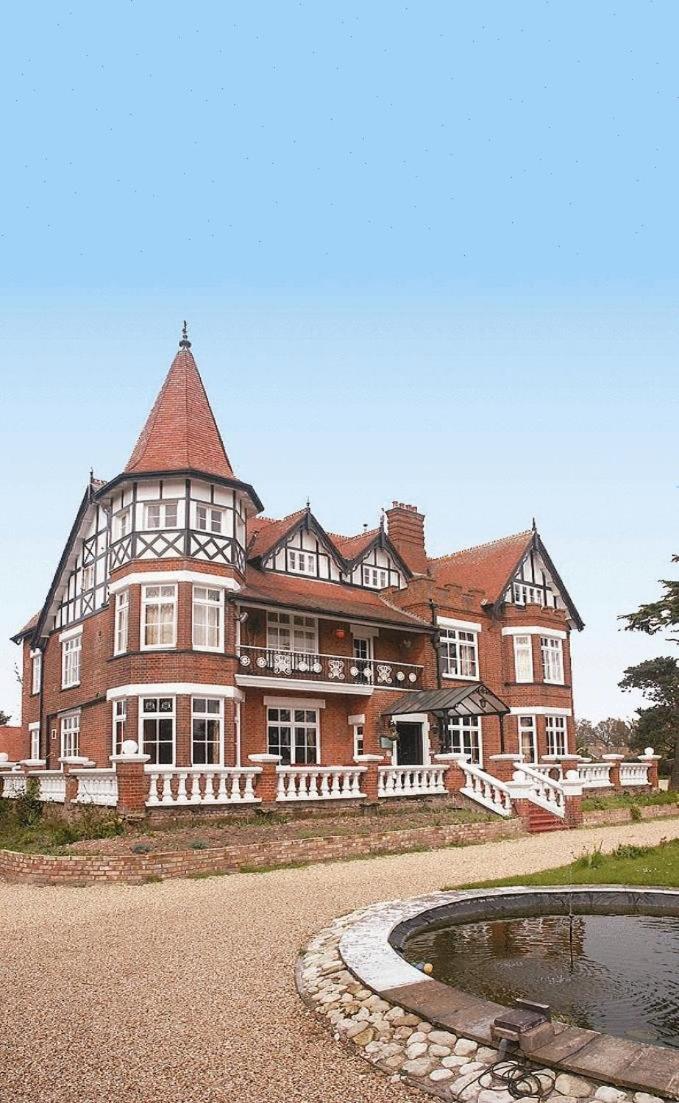 Hotel The Grange 2*
